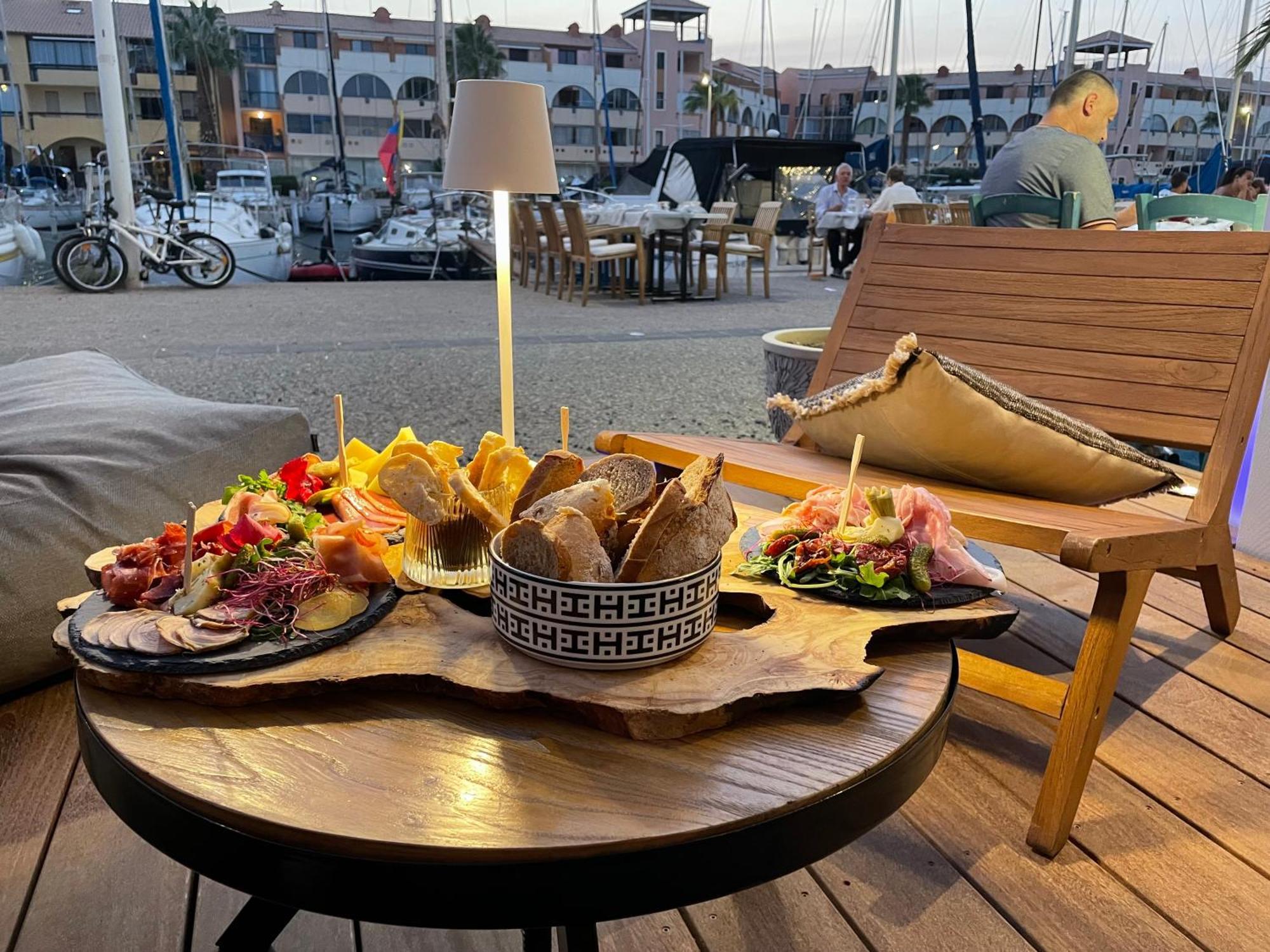 Cit'Hotel Des 2 Golfs لوسات المظهر الخارجي الصورة
